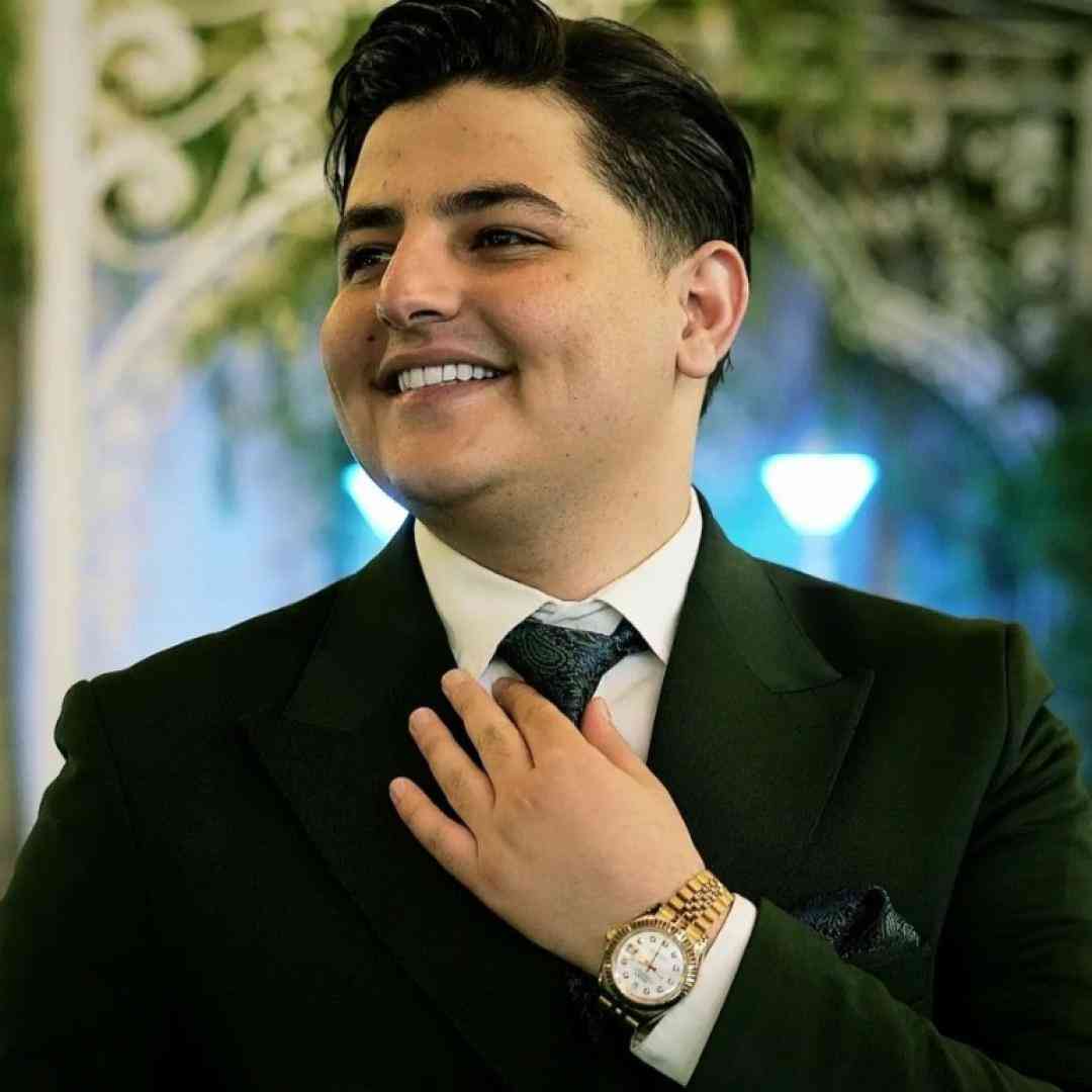 اشکان فتحی ساقی