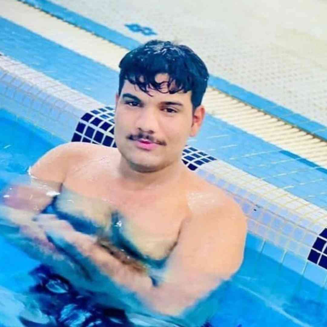 پوریا منصوری لیلا
