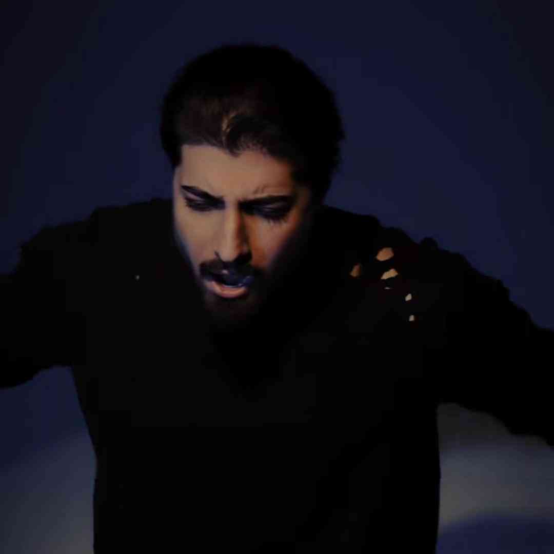 امیر لیام افسرده بیمه وختی دی بومه روانی