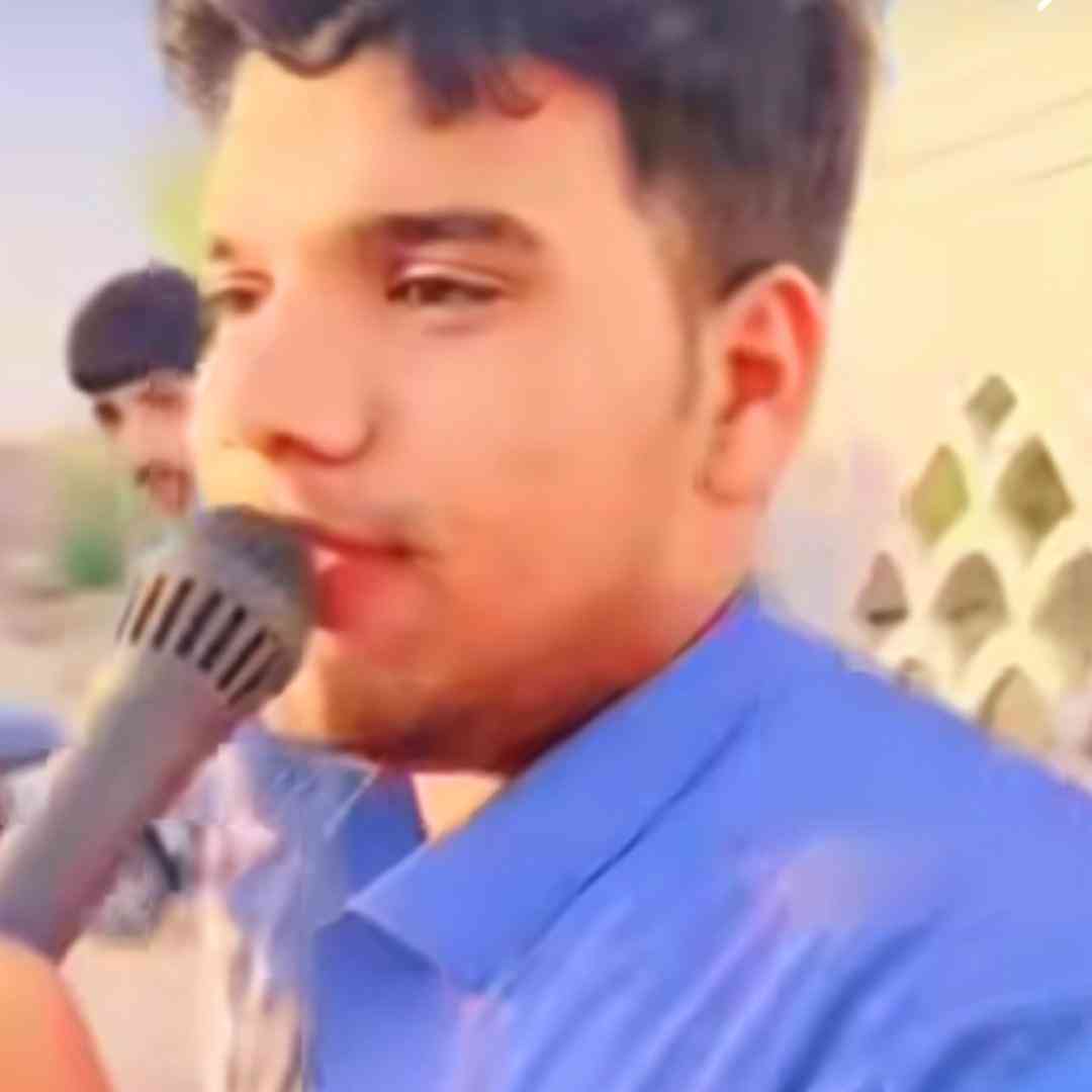 پوریا منصوری دست بند طلایی