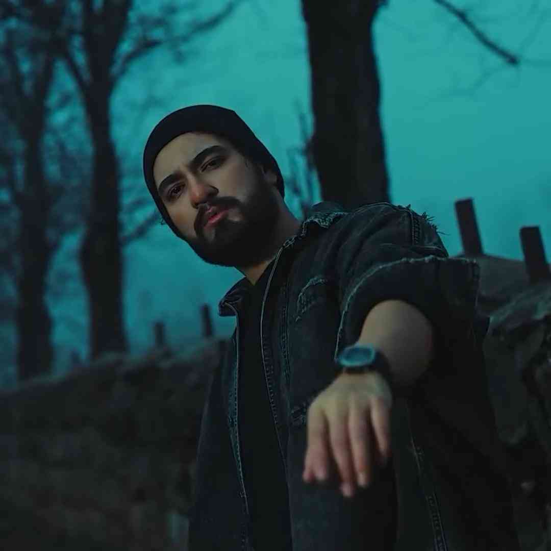 نیواد شب تولد