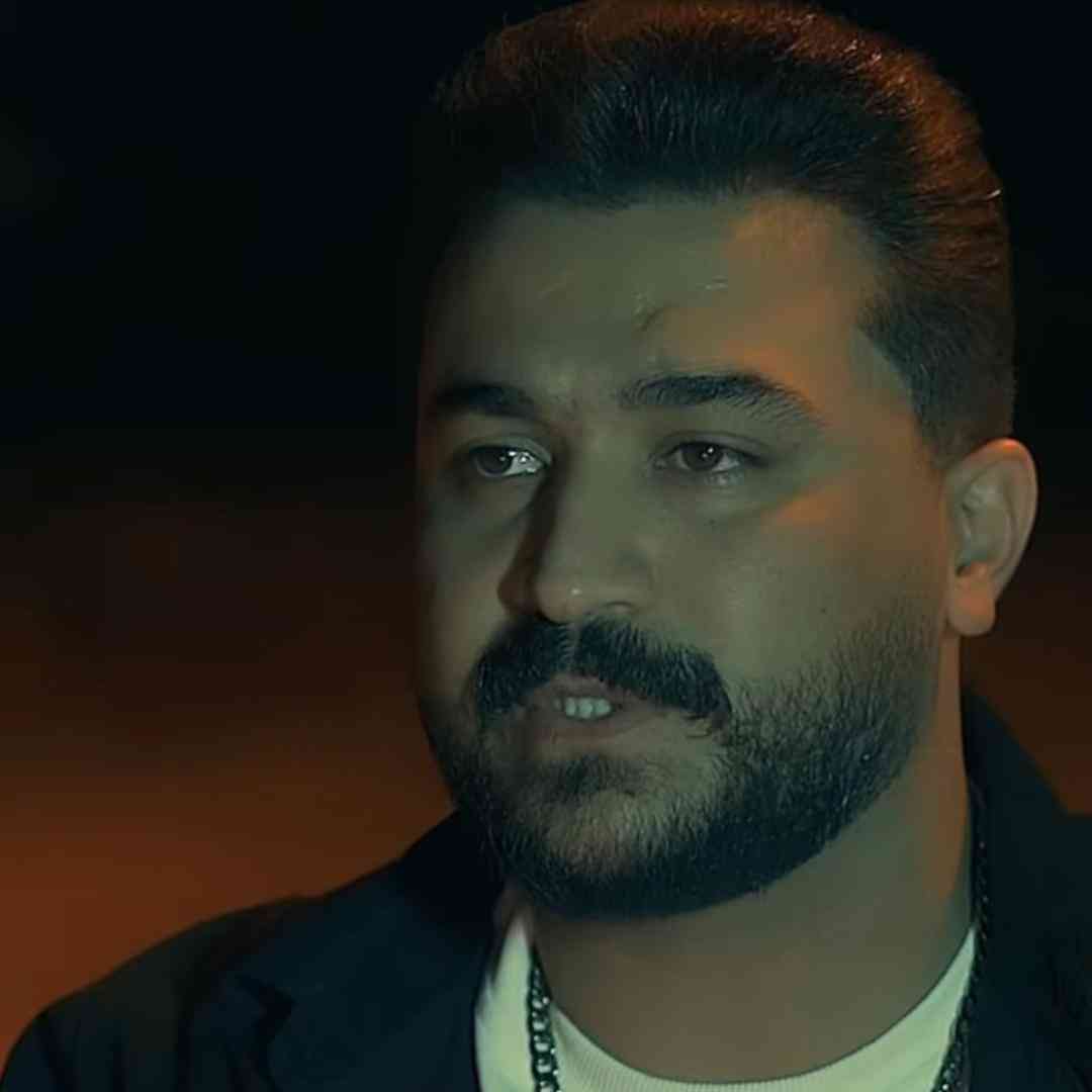 رضا کرمی تارا میگن چرا حرص مخوری تیک میزنی