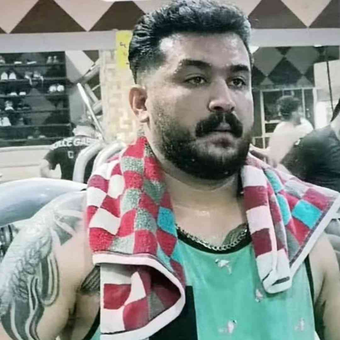 رضا کرمی تارا چشات منه انداخته دام فک نکنی مه خوبه