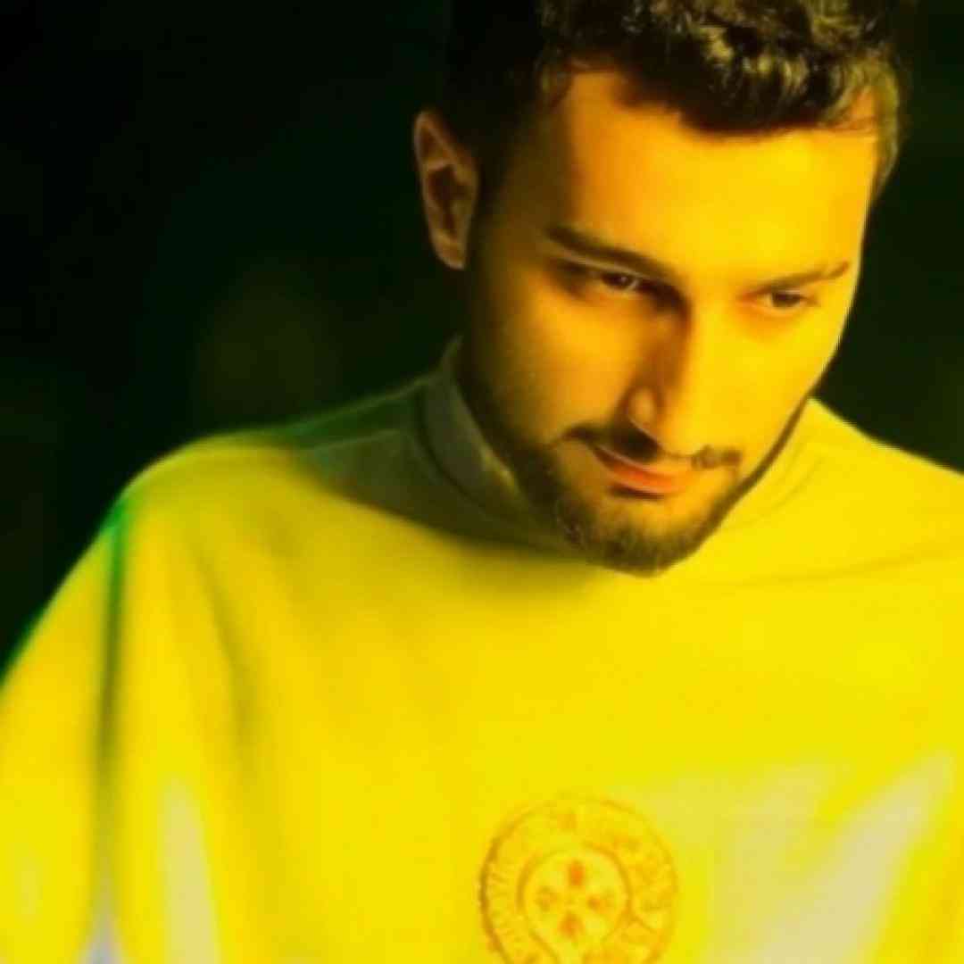 علیرضا باباجانی درد