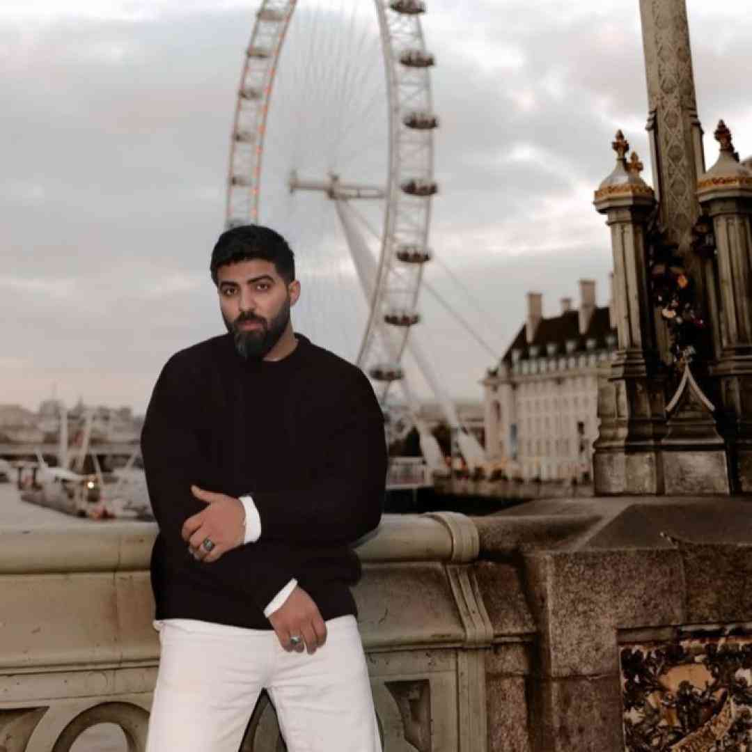 آرش عثمان نهینی