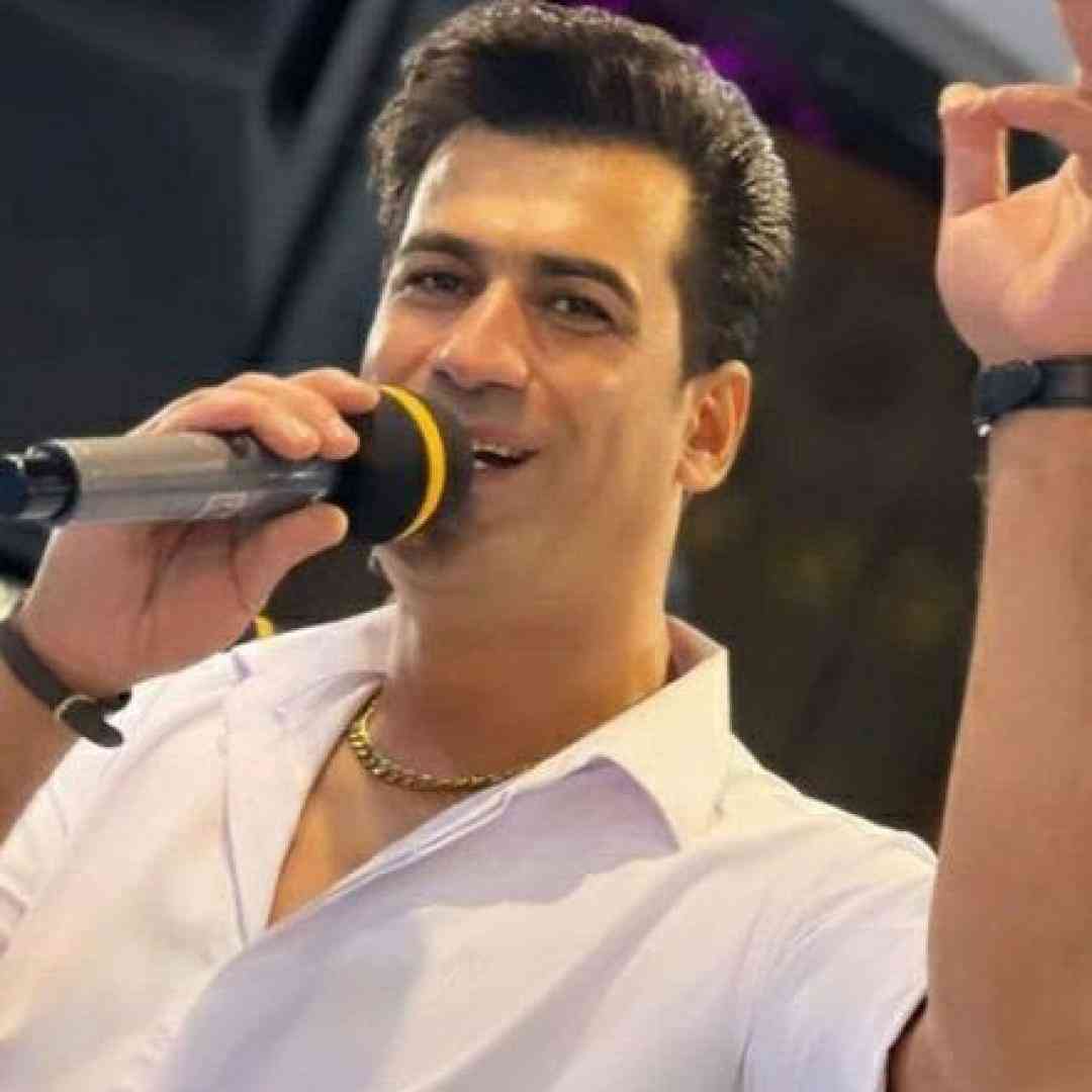مسلم فتاحی مال دنیا را نمیخام