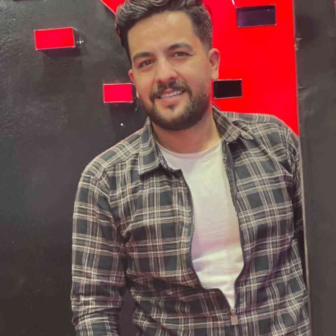 مجید حسینی جنگی بزنم