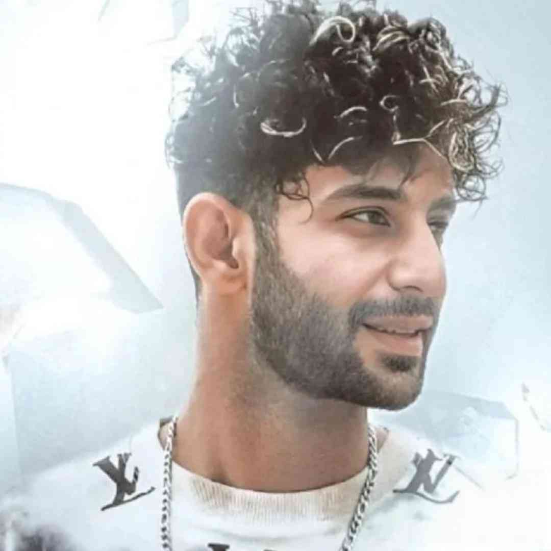رضا رادین ساقی