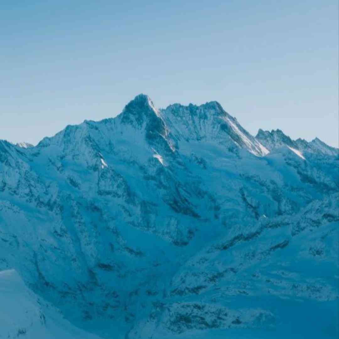  عاشقم نشو من میمیرم با گلوله جواهری