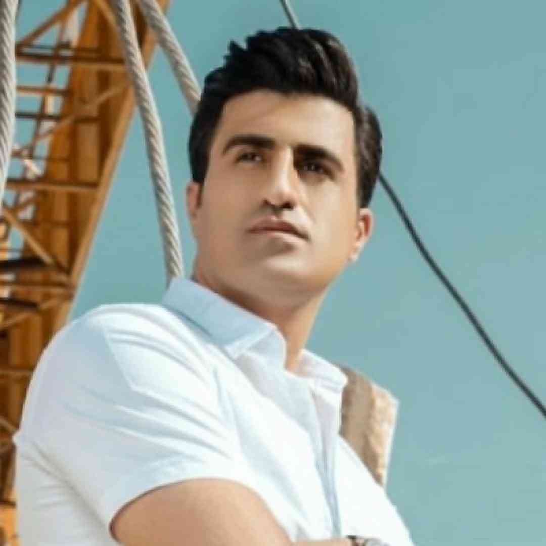 آوات بوکانی و محسن لرستانی دل بیچاره بمیر نازت خریدار نداره