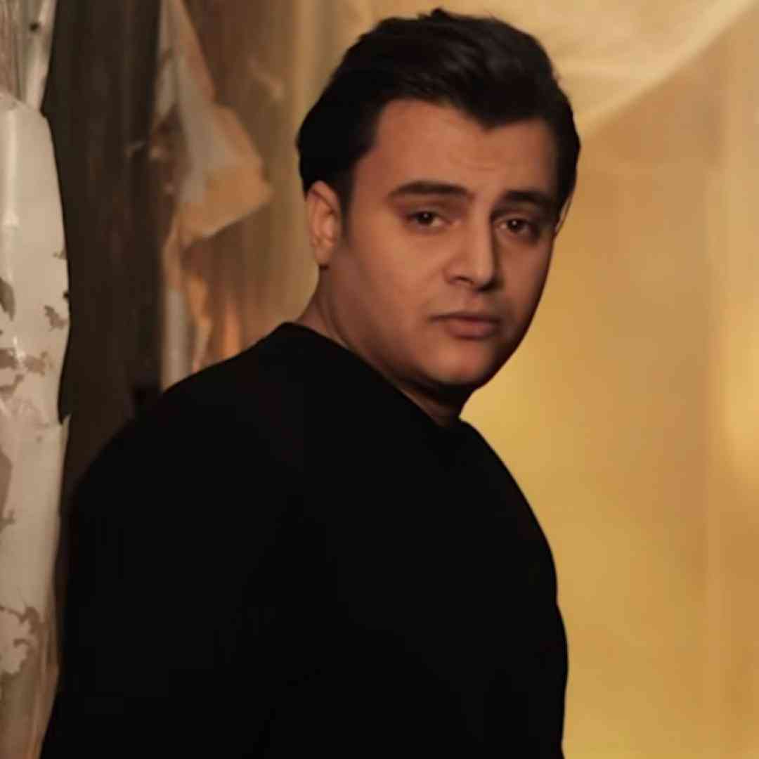 رامین کرمی نفس و گلو نیه پر و بغض و دوده