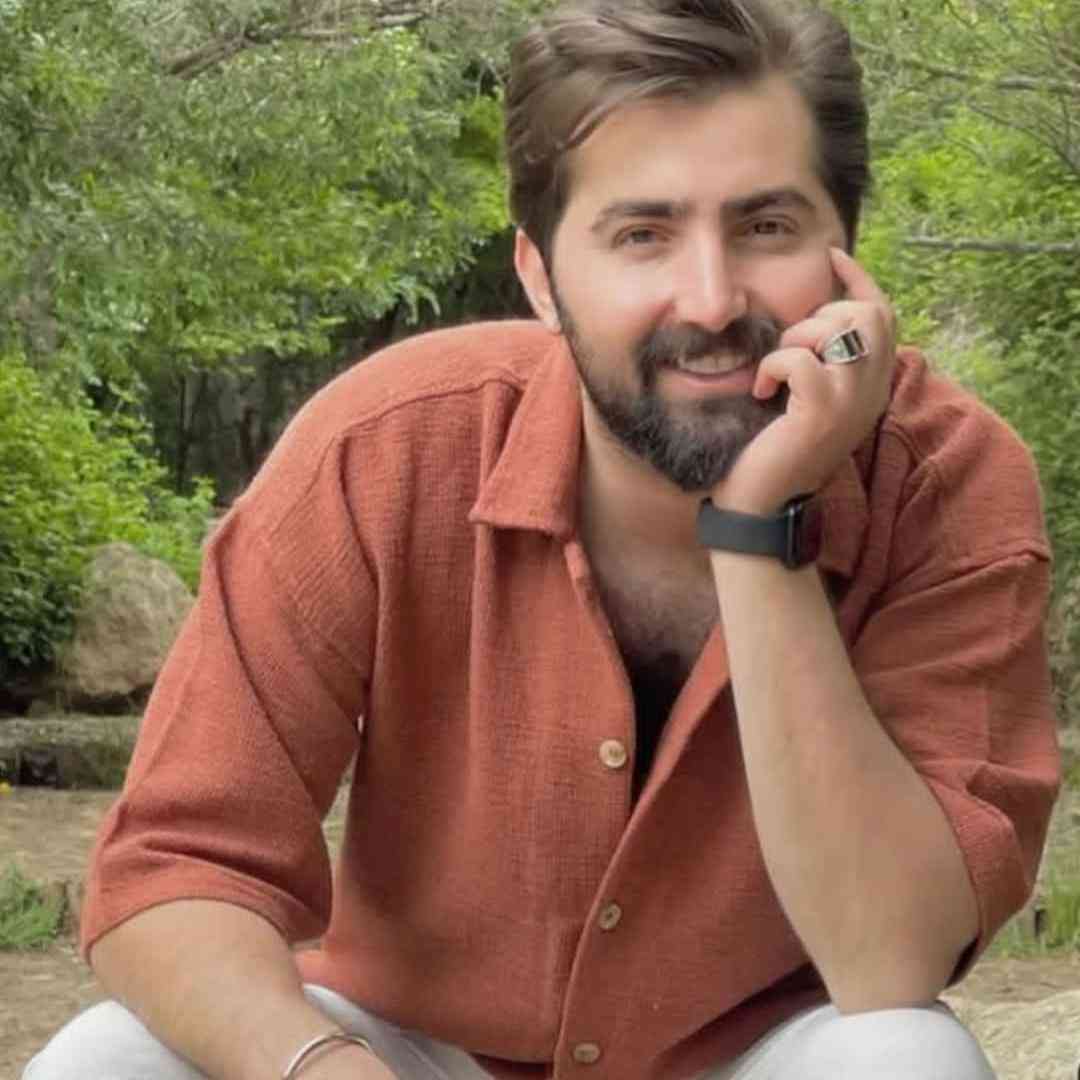 محسن نصری بغلم کو