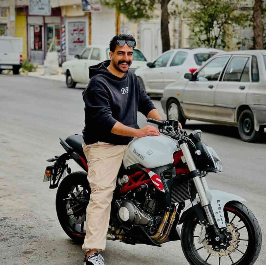 سپهر تقی زاده بعد خت د پیر وابیم