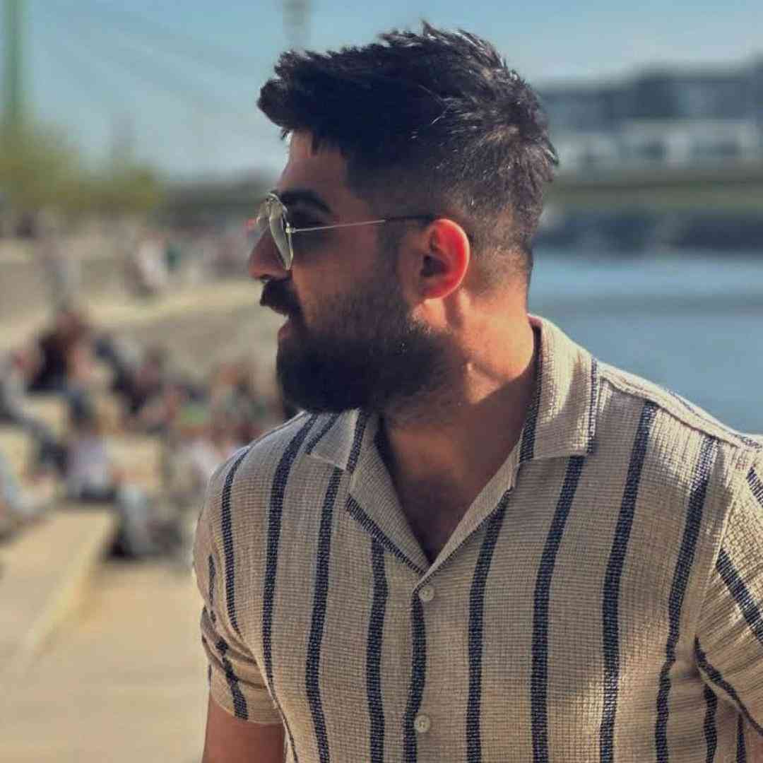 آرش عثمان روشتم
