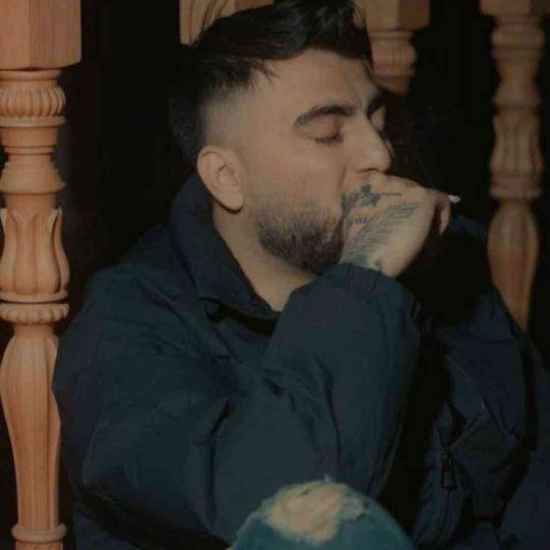 رامین تجنگی شده دیه زخمم زیاد نیومد به چشت
