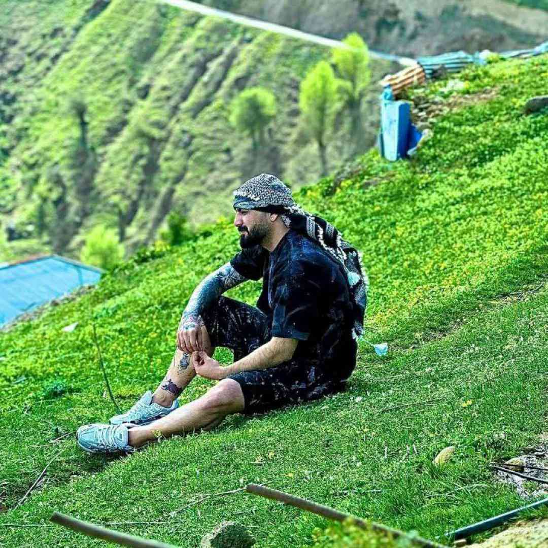 رامین تجنگی تو خدا بودی ندیدی شکست بال و پرم