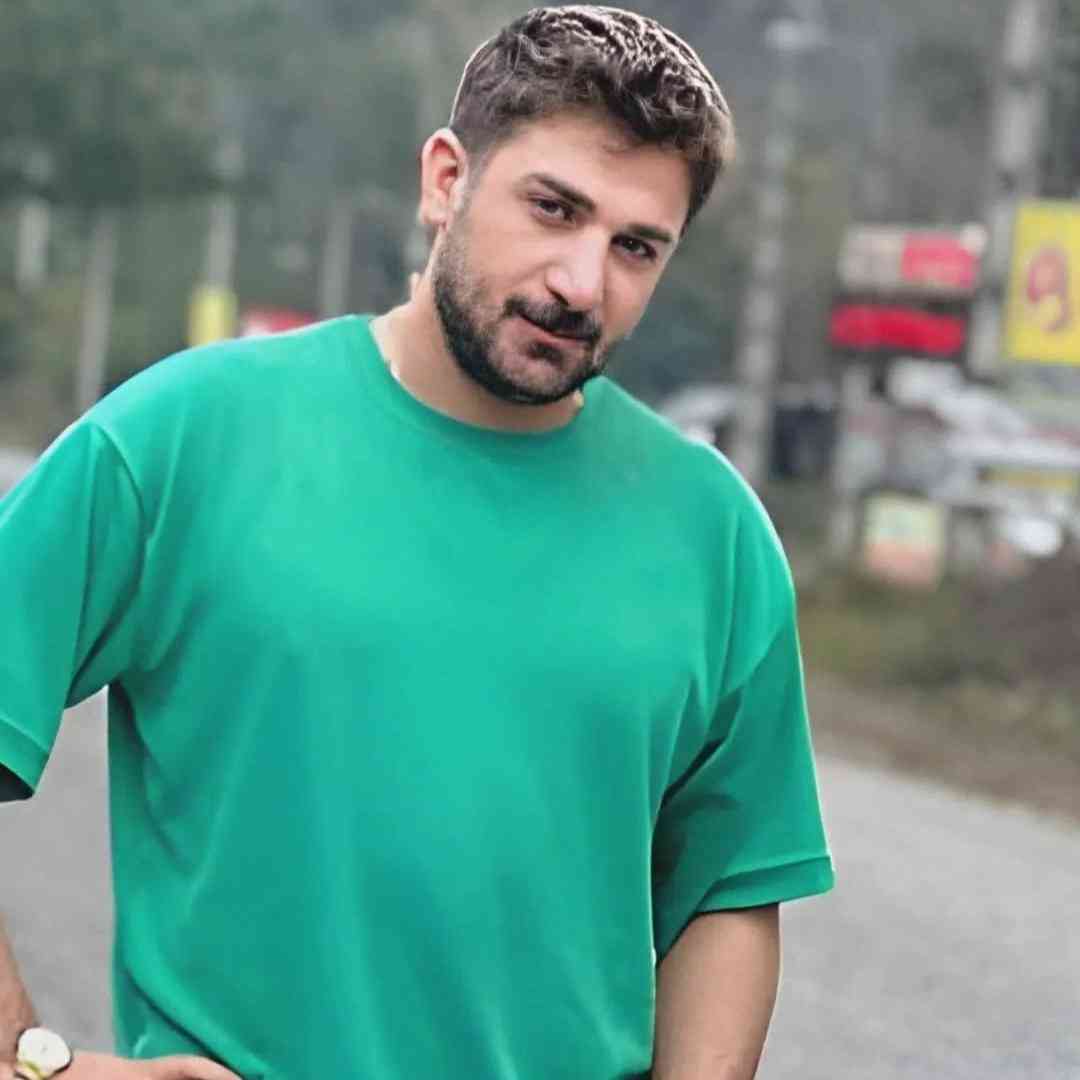 سامان اسماعیلی ابرو کمون چشم سیاه