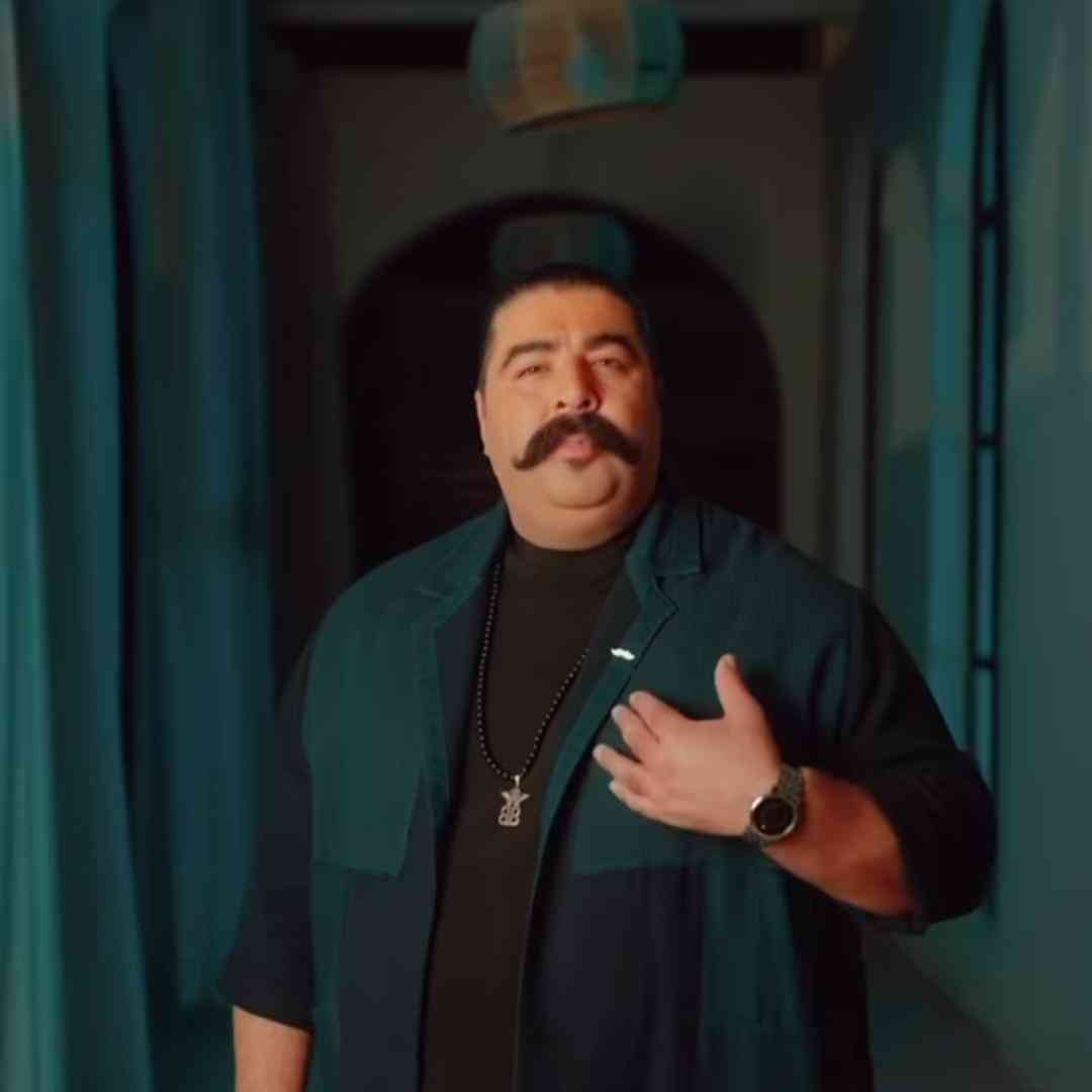 بهنام بانی یکی اینجاست که تو هر جوری بشی باز
