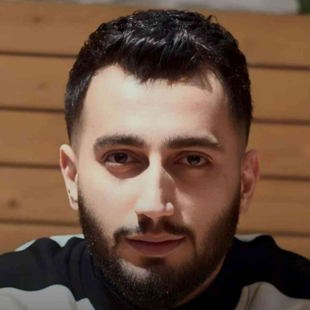 علیرضا باباجانی دستبند طلا