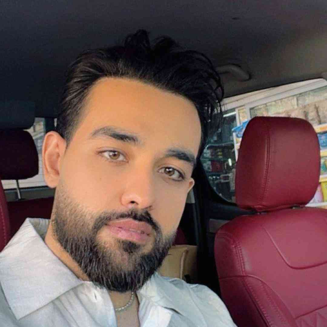 سهیل مهرزادگان دیشب تو خواب دیدمت بارون بود و عطر بوی