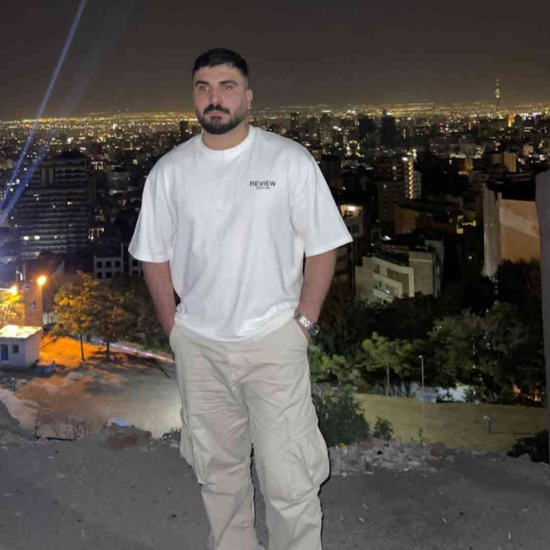 محمد بابادی اقبال و بخت