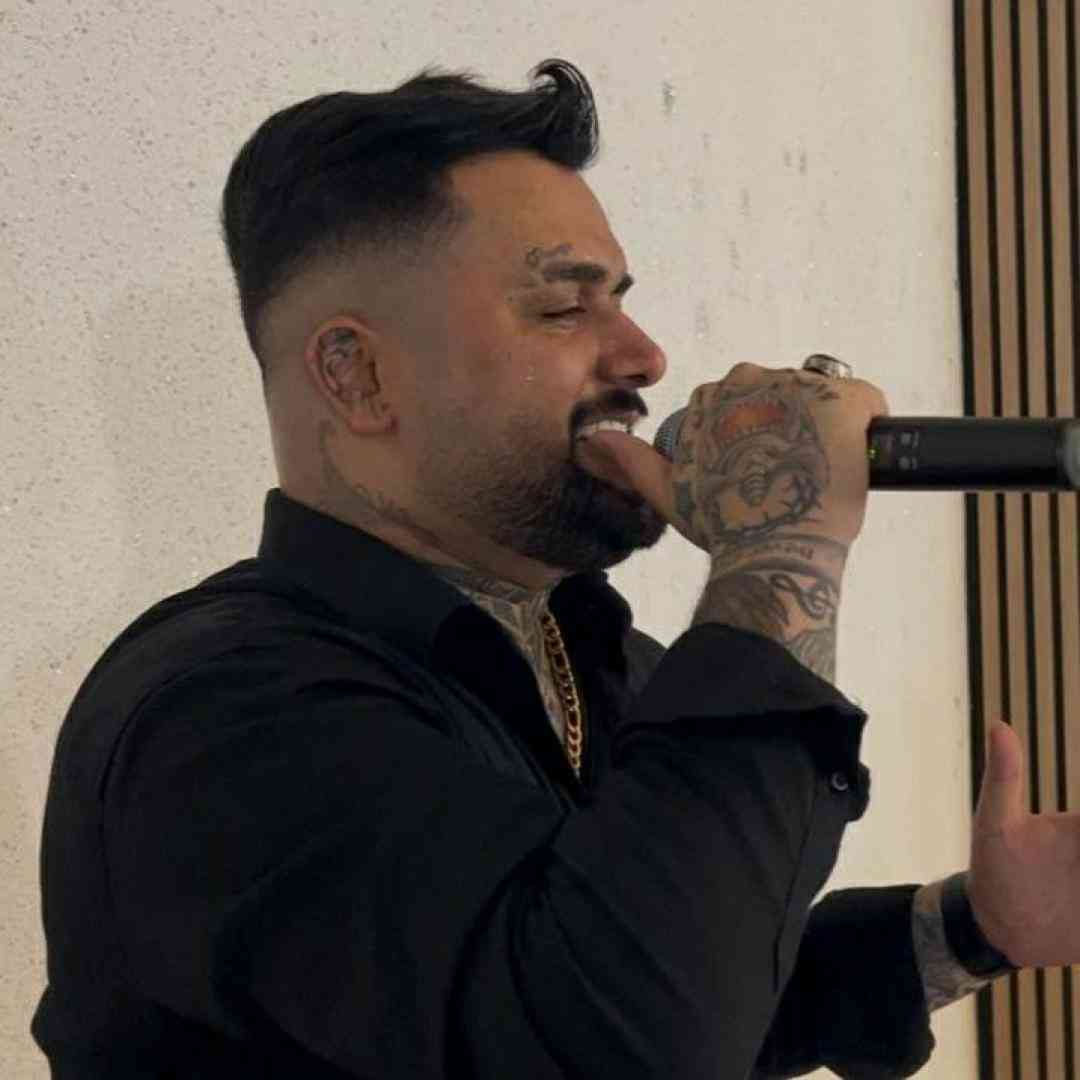 بهنام حسن زاده زرشک‌ دار‌ بن