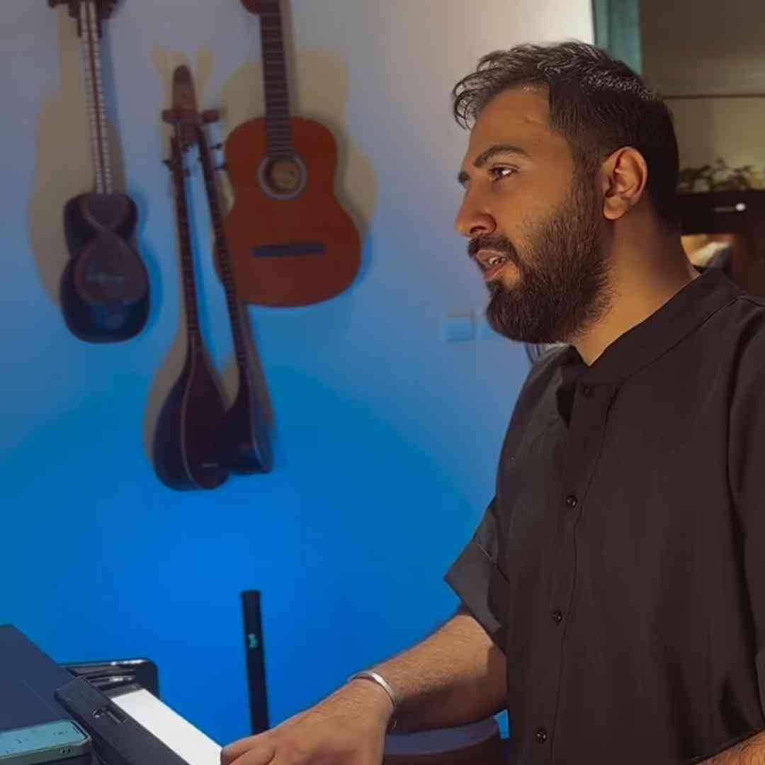 علیرضا پوراستاد غم و دردای بندر بی شماره دلش دریاست