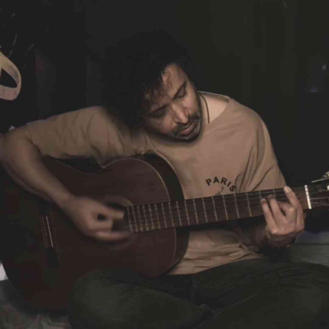 والایار آروم بگیر