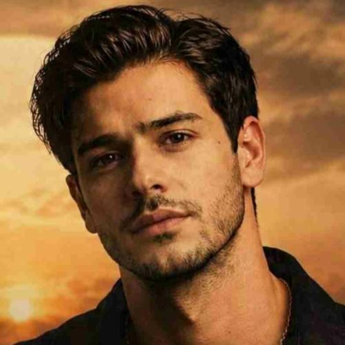 سامیار یکی نبود بگه آخه منو چه به عاشق شدن